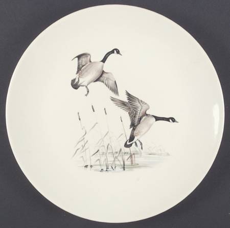 VIL10 Luncheon Plate