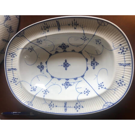 VIL7 Oval Vegetable No Lid