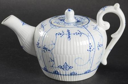 VIL7 Individual Teapot & Lid