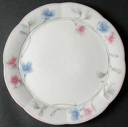 Viola Cake Plate