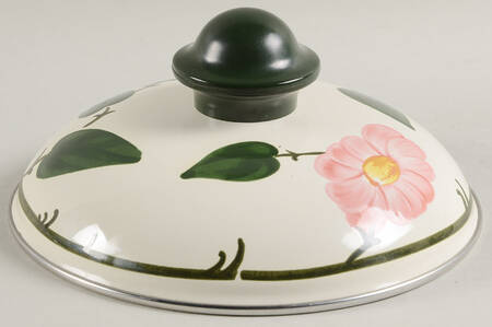 Wild Rose (Pink Flowers) Lid for 1.5 Quart Covered Metal Saucepan