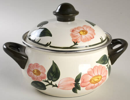 Wild Rose (Pink Flowers) 2 Quart Metal Covered Casserole