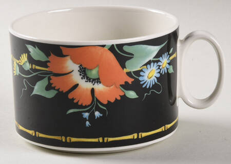 Xenia Oversized Cup
