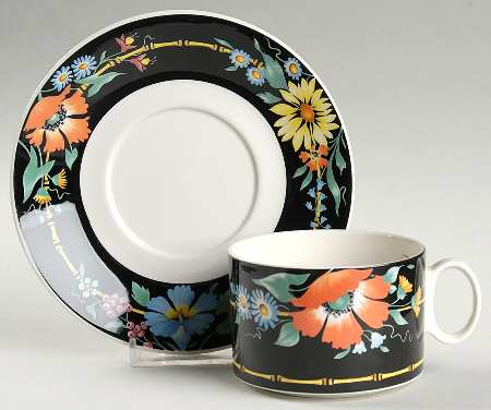 Xenia Flat Cup & Saucer Set