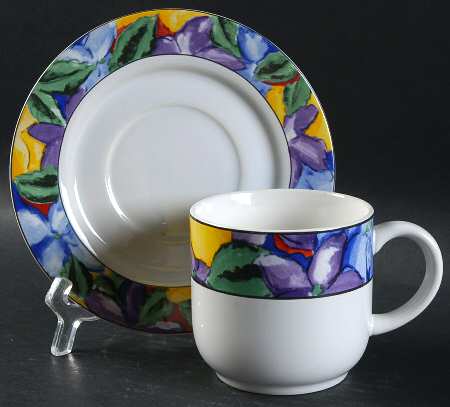 Suzanne Flat Cup & Saucer Set