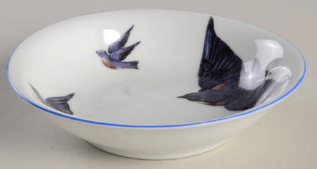 Blue Bird (Smooth Edge) Fruit/Dessert (Sauce) Bowl