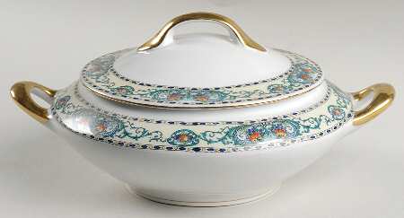 Surrey Round Covered Vegetable