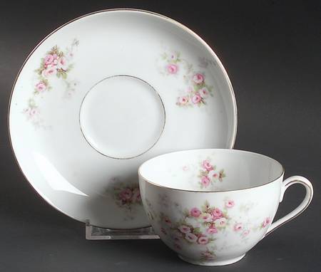 294 Flat Cup & Saucer Set