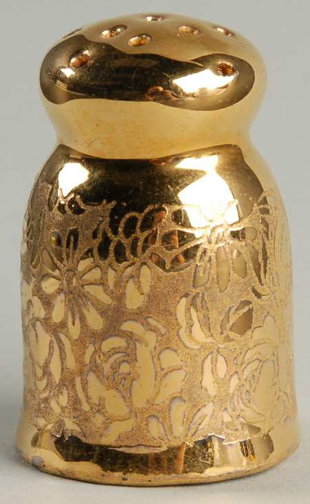 VIT26 (CZECHOSLOVAKIA) Individual Pepper Shaker