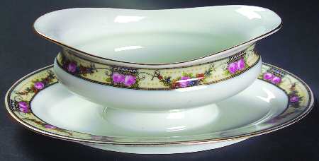 VIT43 Gravy Boat with Attached Underplate