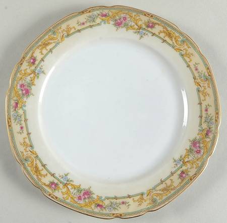 VIT54 Luncheon Plate