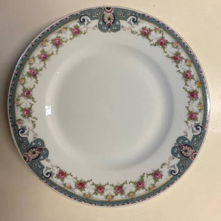 VIT69 Bread & Butter Plate by Victoria (Czech)