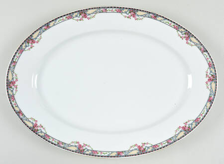 VIT82 16" Oval Serving Platter by Victoria (Czech)