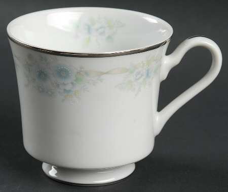 Blue Bell Footed Cup