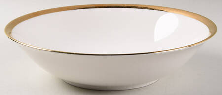 Golden Oak 9" Round Vegetable Bowl