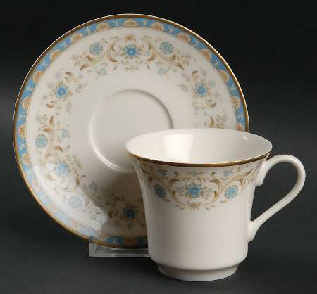 Normandy Flat Cup & Saucer Set