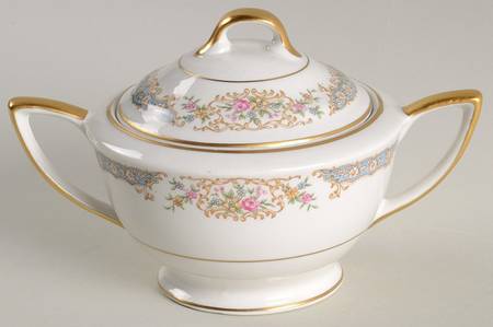 Monmouth Sugar Bowl & Lid