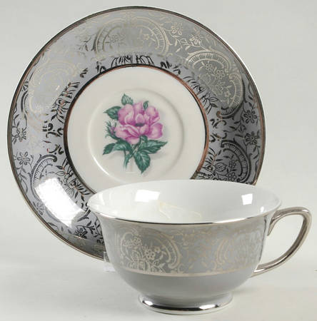 Footed Cup & Saucer Set