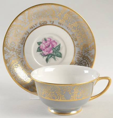 VOG12 Footed Cup & Saucer Set