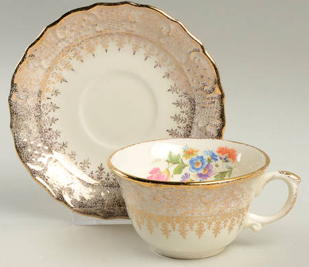 VOG16 Flat Cup & Saucer Set by Vogue