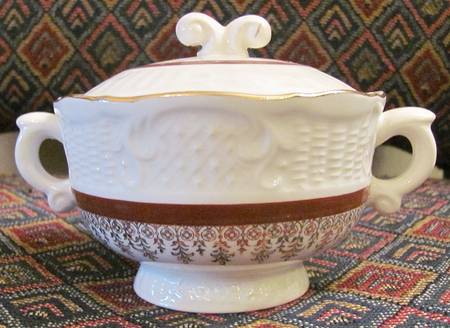 VOG24 Sugar Bowl & Lid