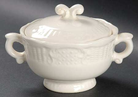 Washington Colonial Sugar Bowl & Lid