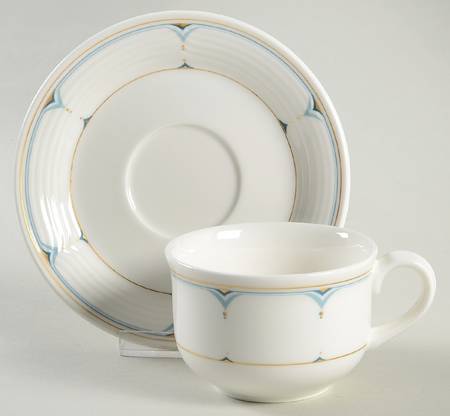 Structura Flat Cup & Saucer Set