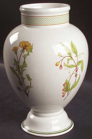 Eden 9" Vase
