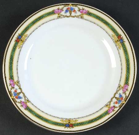 VIT121 Salad Plate
