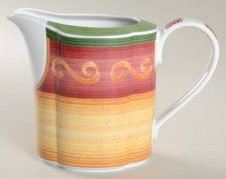 Winter Season 32 Oz Pitcher