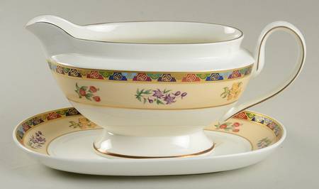 Bengal Gravy Boat & Underplate