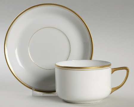 VTO15 Flat Cup & Saucer Set