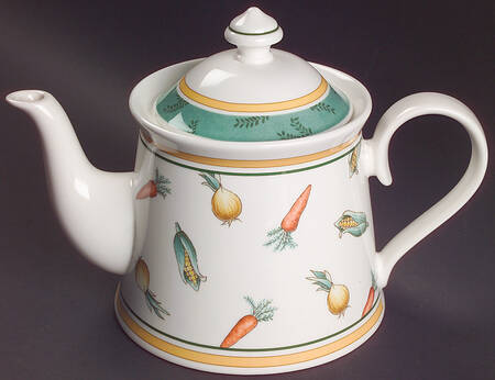 A La Ferme Teapot & Lid