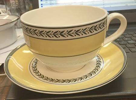 Audun Fleur Jumbo Cup & Saucer Set