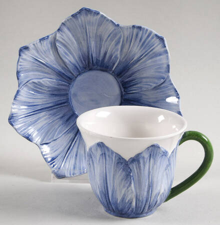 Viola Flat Cup & Saucer Set