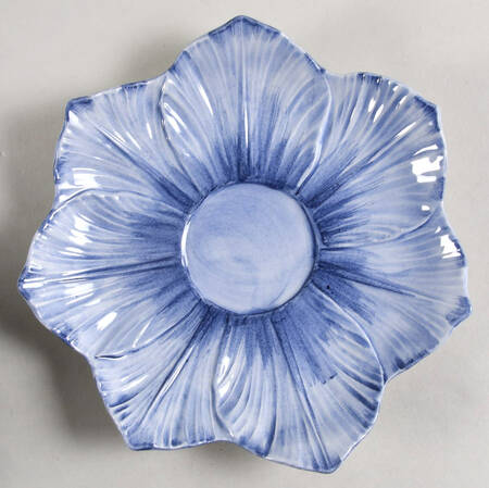 Viola Saucer