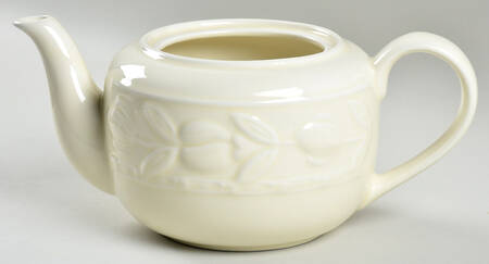 Formosa Cream Teapot No Lid