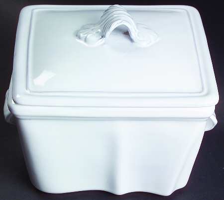 Antico Bianco 2 Quart Square Casserole with Ceramic Lid