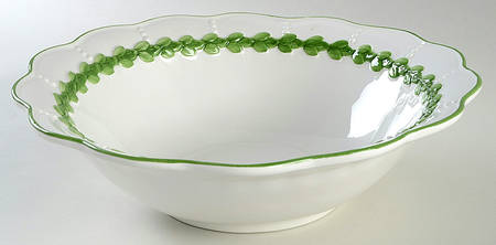 Boxwood 11" Round Vegetable Bowl