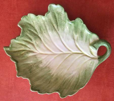 Boxwood 6" Leaf Dish