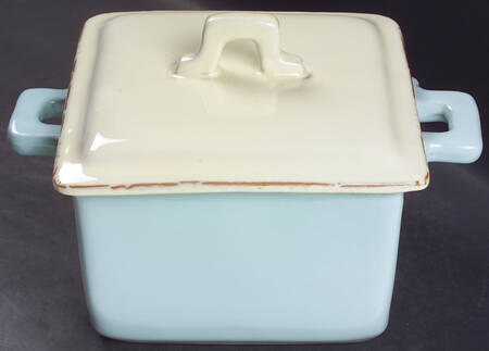 Sorbetto (Aqua) 2 Quart Square Casserole with Ceramic Lid