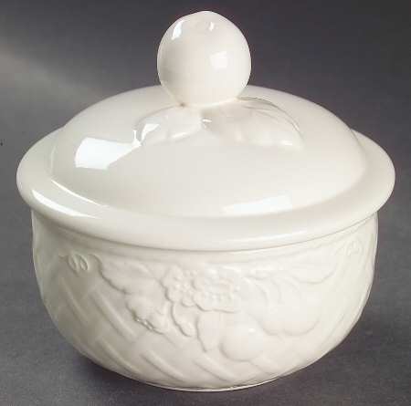 Piemont Sugar Bowl & Lid