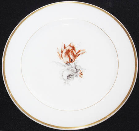 VIG79 Dinner Plate