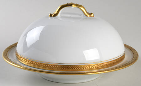 VIT167 Round Covered Butter with Strainer