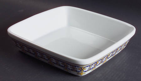 Caradana 9" Square Baker