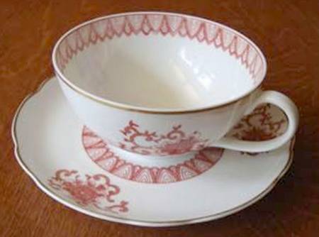 VIA24 Flat Cup & Saucer Set
