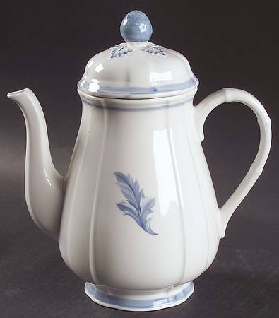 Casa Azul Coffee Pot & Lid by Villeroy & Boch
