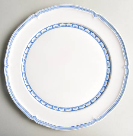 Casa Azul 12" Chop Plate (Round Platter) by Villeroy & Boch