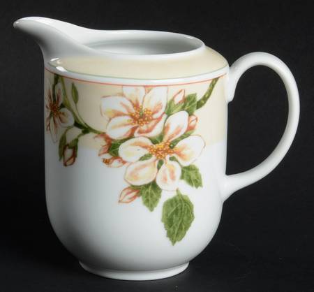 Botanica Creamer
