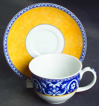 Porto Alegre Flat Demitasse Cup & Saucer Set